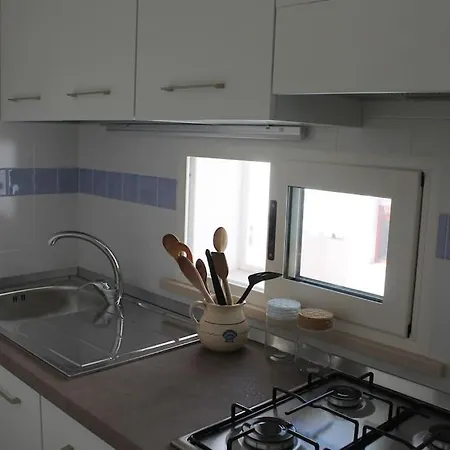 Hébergement de vacances Casa Fronte Mare A 2 *