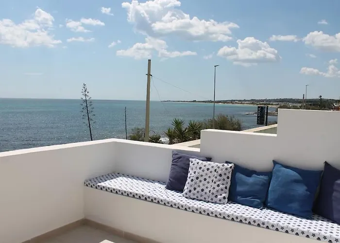 Casa Fronte Mare A 2 Tatil Evi *