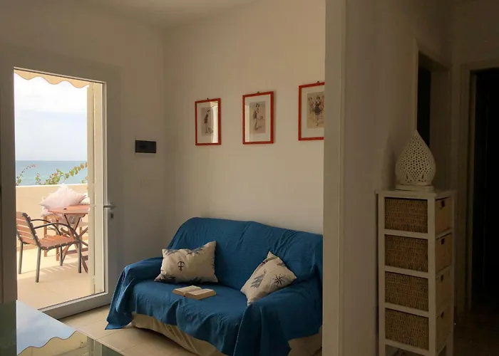 Casa Fronte Mare A 2 *